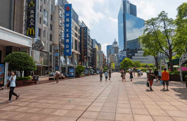 原创中国最繁华的8条步行街每天都挤满了游客你去过几条