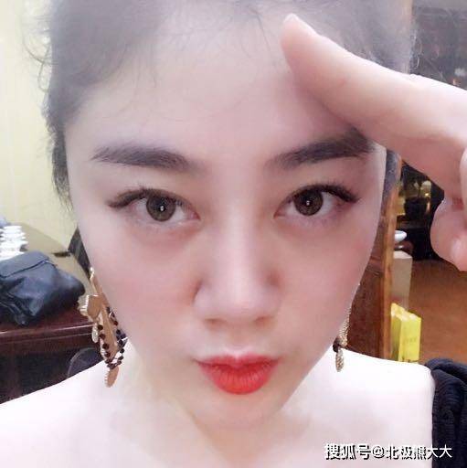 明星化妆师罗天华征服闺蜜儿子把闺蜜变婆婆她是如何做到的