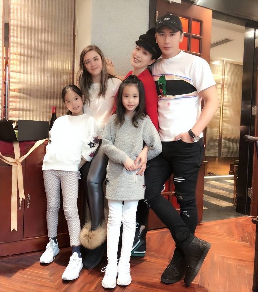 原创为生男孩她生吃活蝎子备孕6年无果钟丽缇败在生不出儿子上