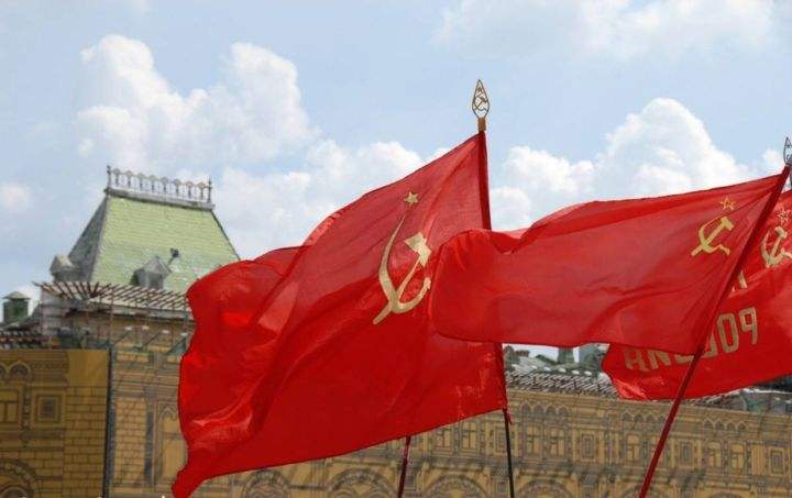 那么图哈切夫斯基因何早早死去?