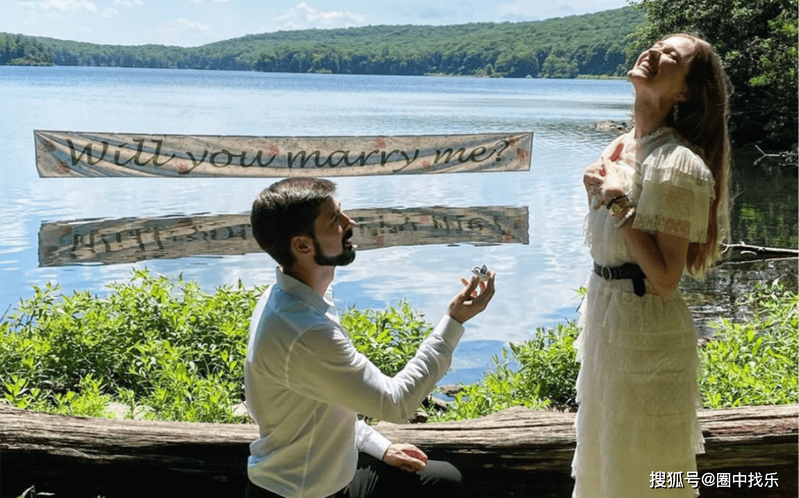 俄罗斯仙女模特美上热搜,萝莉脸九头身还有特色大眼袋_vlada_气质