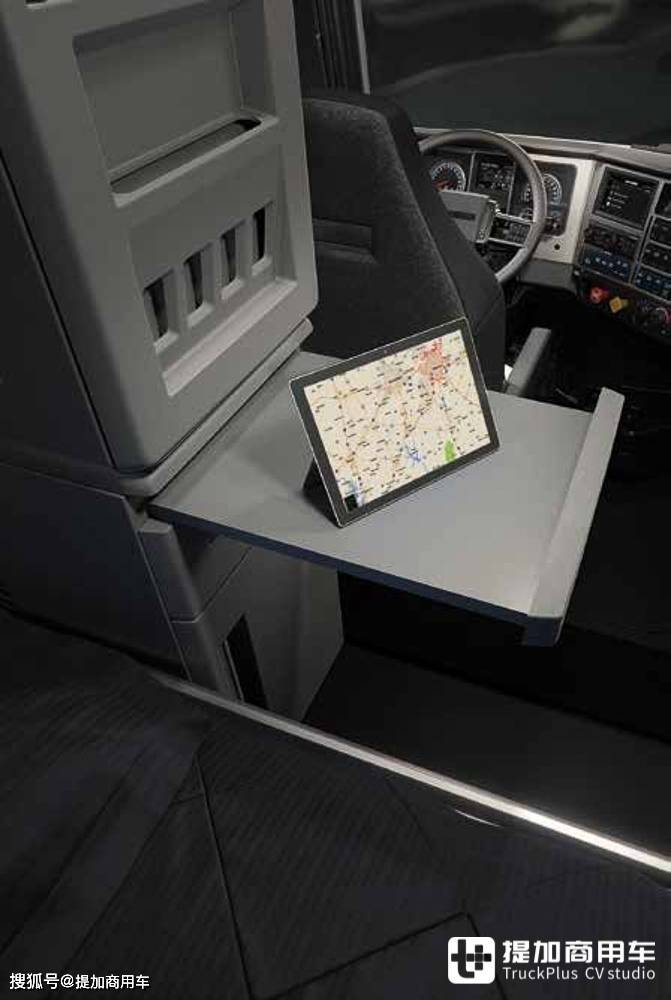 最豪华的卡车生活舱之一实拍美国热销的8级重卡马克anthem