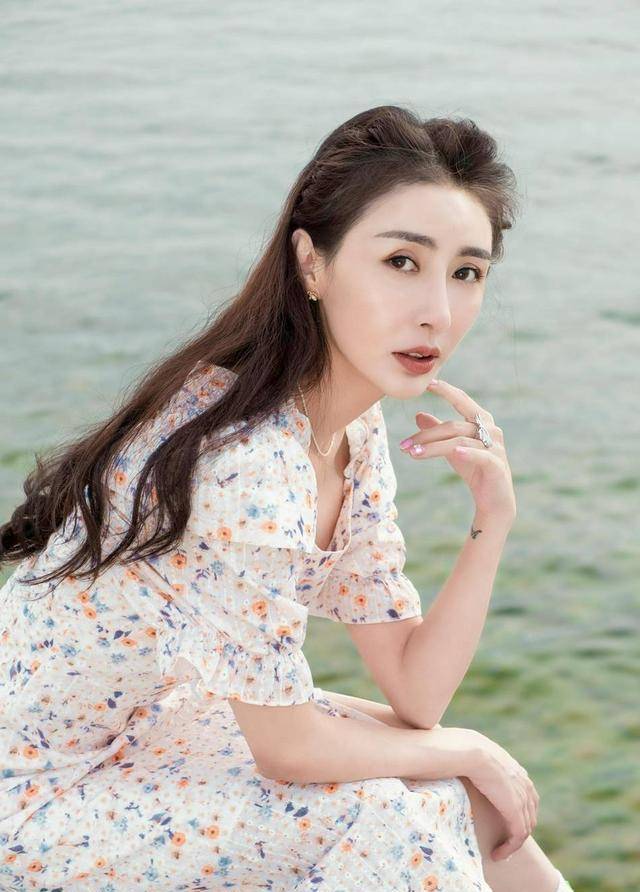 也参演过不少知名影视作品,比如说《新水浒传》,《神探狄仁杰4》等等