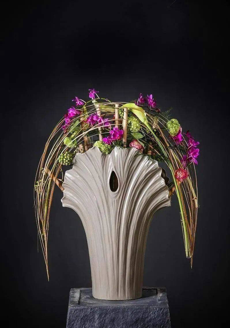 花艺设计中的"均衡"_作品_形式_插花