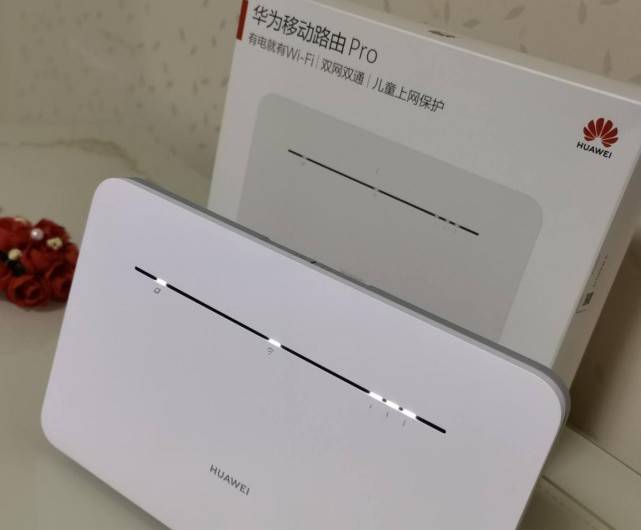 [评测]6种模式,24000g流量,新品华为移动路由pro体验_wifi_网络_设备