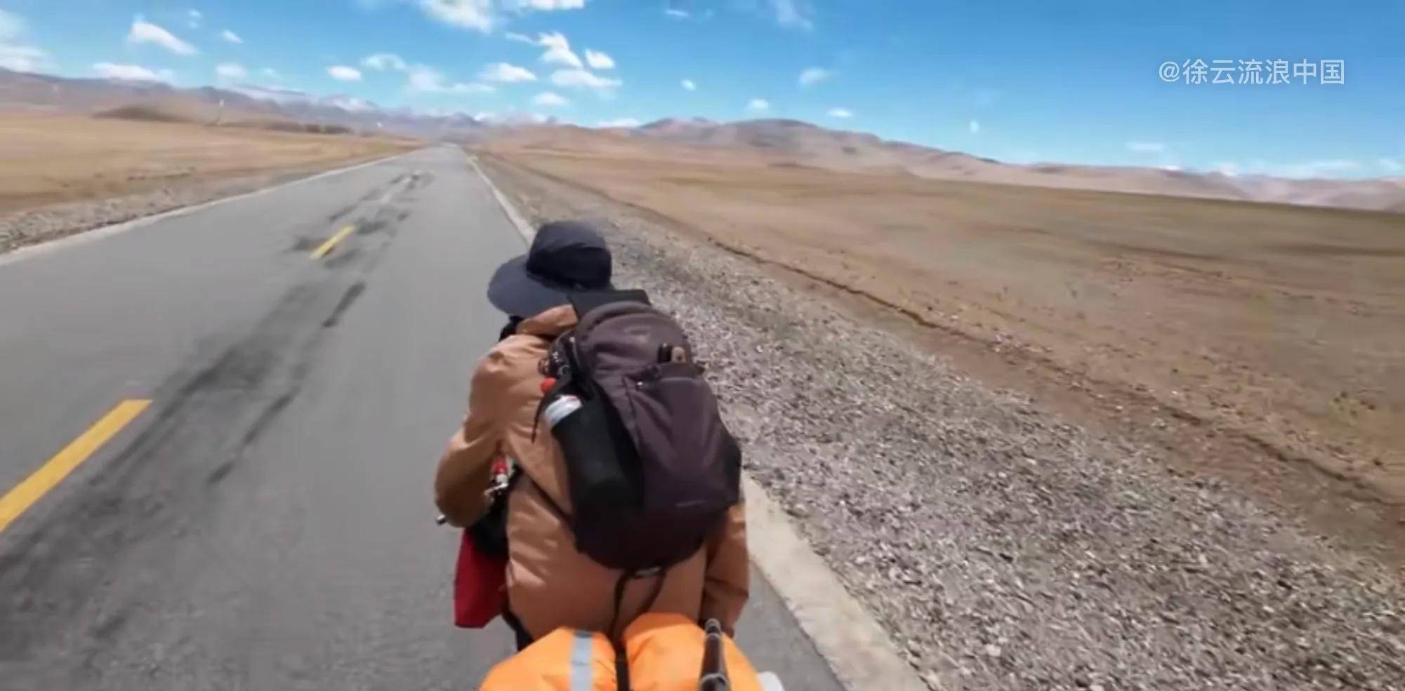 原创亮亮在路上or徐云流浪中国你更喜欢谁