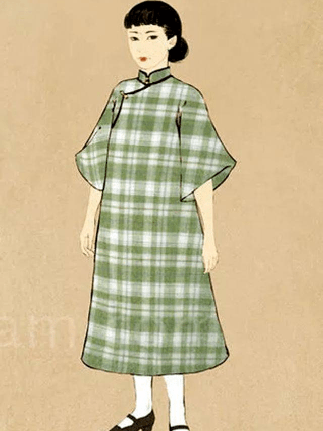 二十年代初,随着北伐革命风云席卷全国,中国妇女的旗袍也进入了新阶段