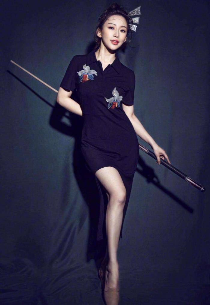 原创潘晓婷恋情曝光曾和丁俊晖传绯闻择偶三标准太严男方小鲜肉