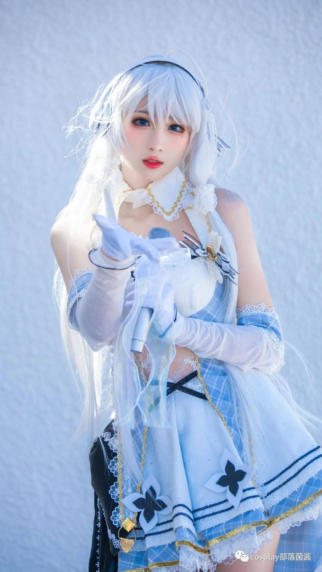 cos碧蓝航线光辉μ兵装cos正片瓦斯塔亚