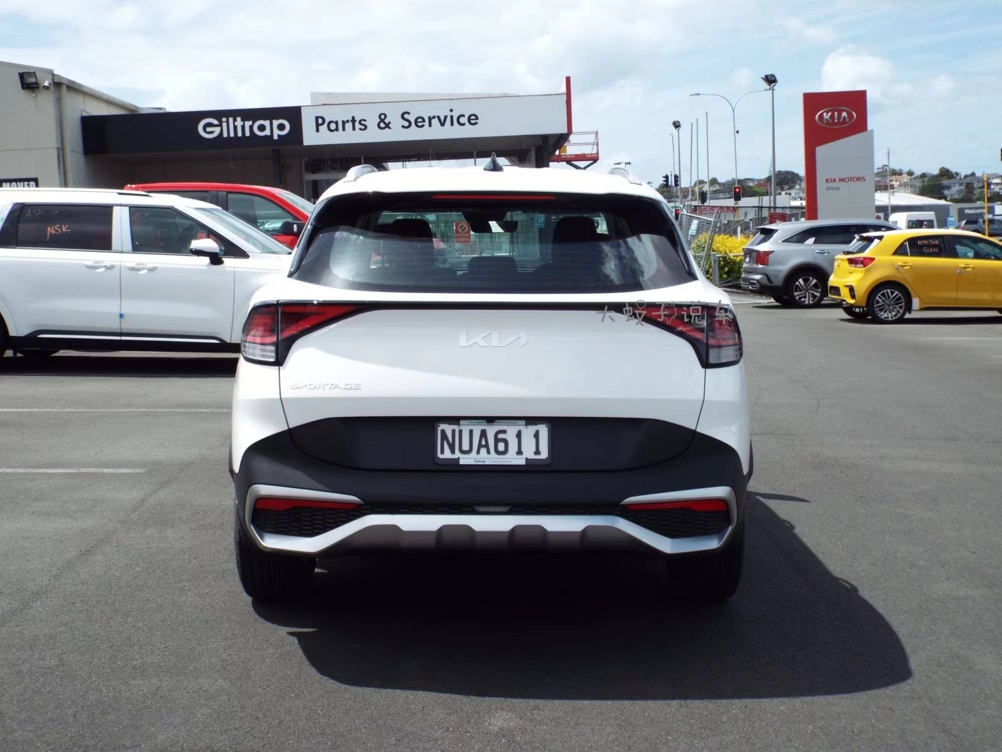 kia家族suv"颜值王"来了,造型惊艳,尺寸不输本田crv,大气_搜狐汽车