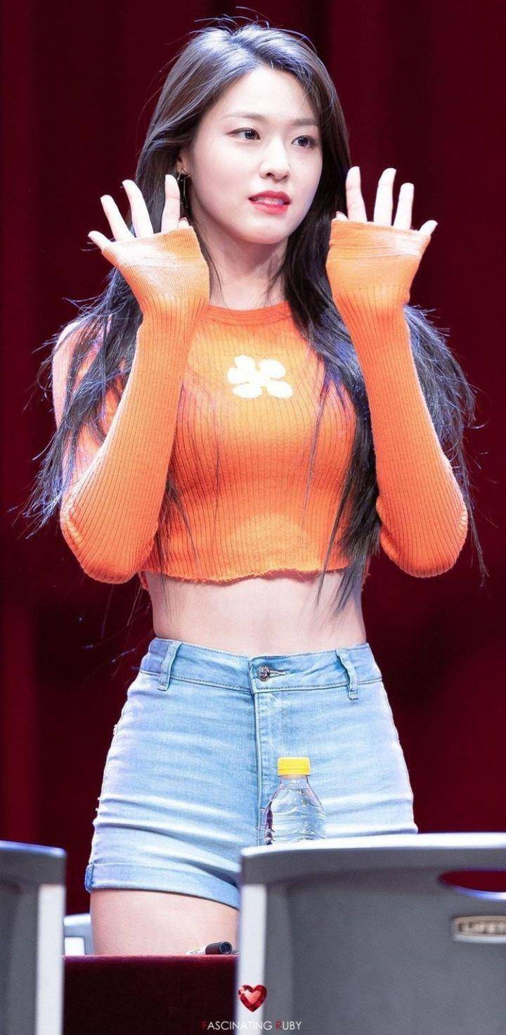 原创盘点身材前凸后翘拥有s魔性身材的女明星