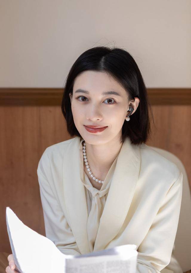 原创身高180配上这脸蛋周子琳除了太瘦真的没毛病了