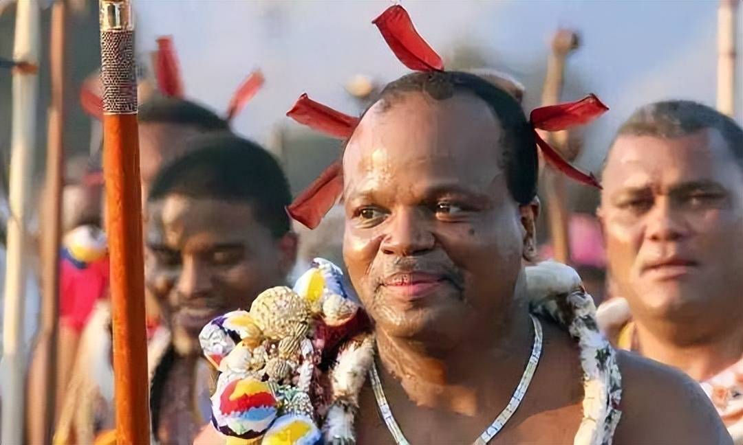 荒唐的斯威士兰:平均寿命35岁,国王沉迷选妃,或将因艾滋病亡国_南非