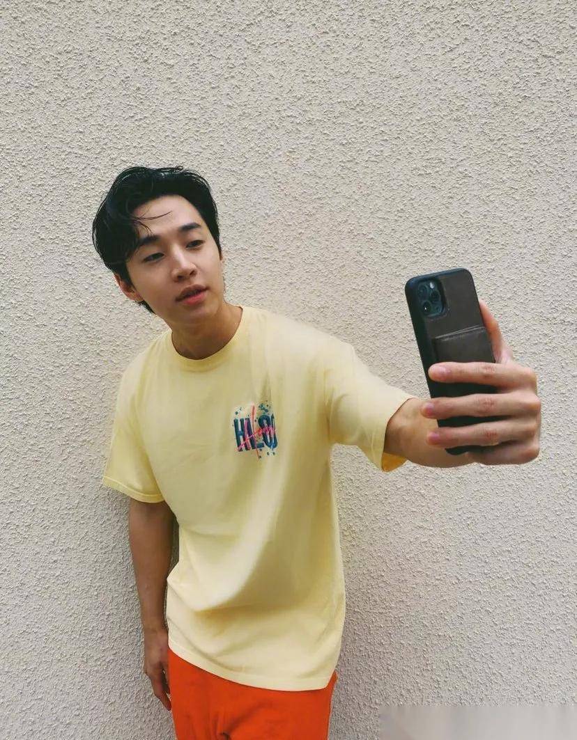 原创新势力南韩回国明星之多国发展的刘宪华henry