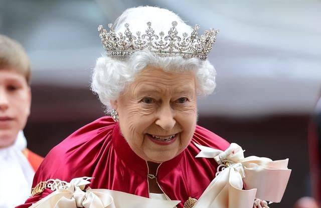 英国女王长寿表情包图片