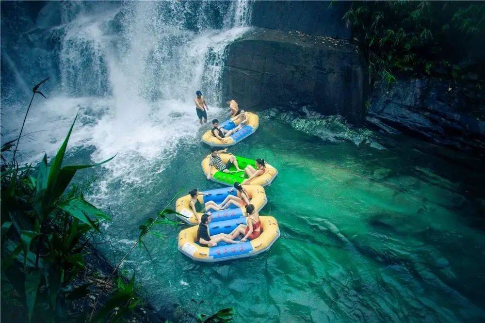 玄真古洞生态旅游度假区云溪九瀑漂流悬浮秋千开启夏日网红之旅