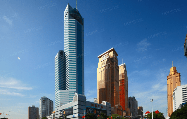 深圳曾经知名的"烂尾楼",如今已成地标建筑,每平米高达6万元_新世纪