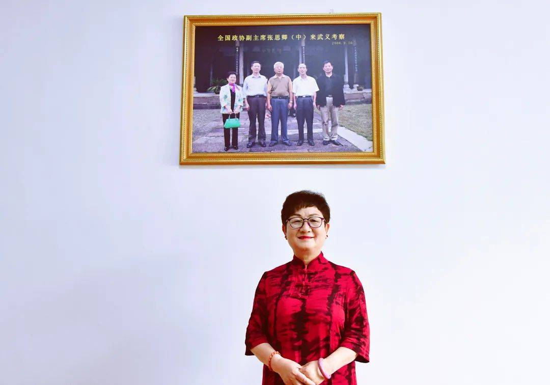 邓萍满载政协情为民干实事