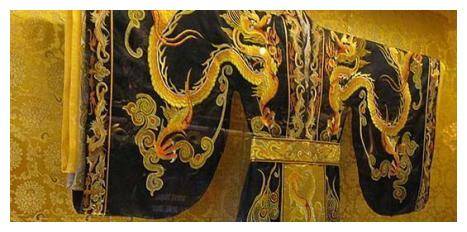 为何只有秦朝用黑龙袍,而后历代皇帝无人敢用?