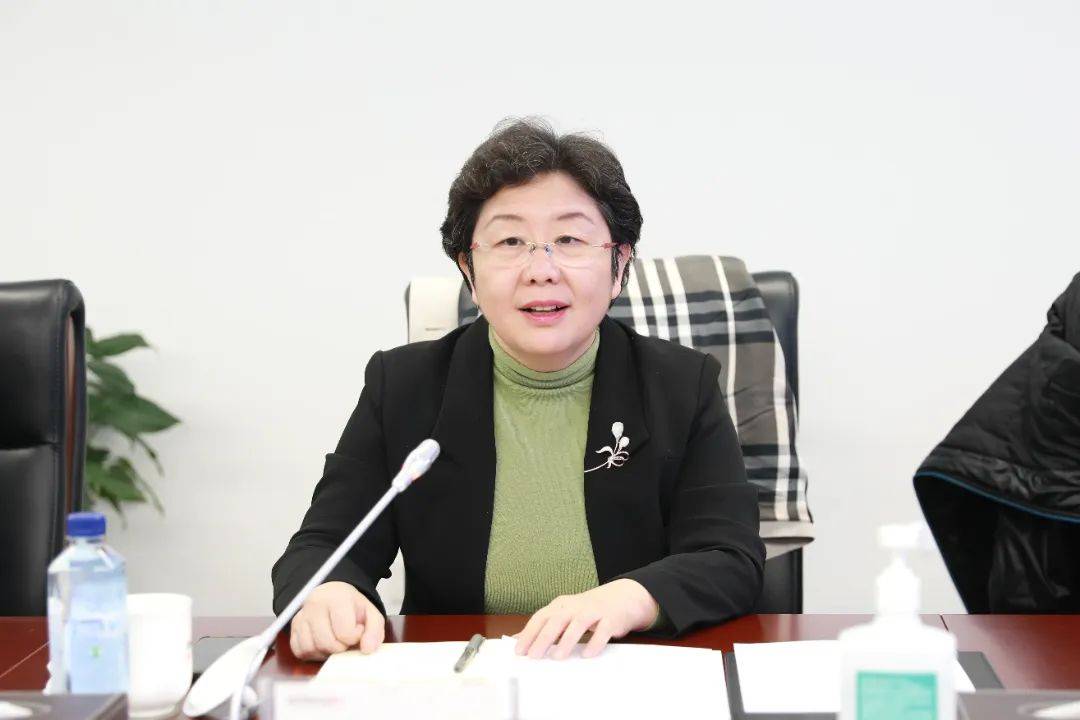 首开股份李岩与北京市测绘院领导座谈