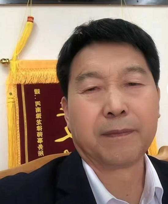 开封舅舅去世郭希宽幸灾乐祸发两条评论回应称这是报应