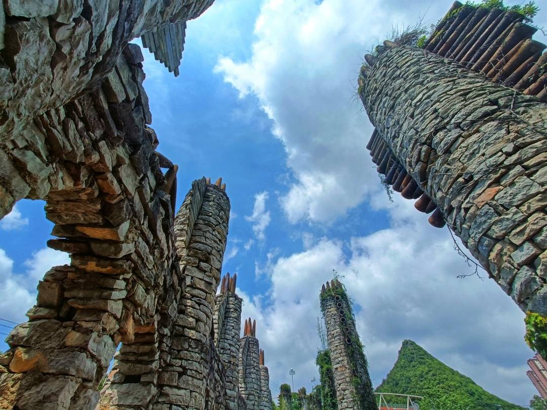 贵州最具艺术感的景区花溪夜郎谷