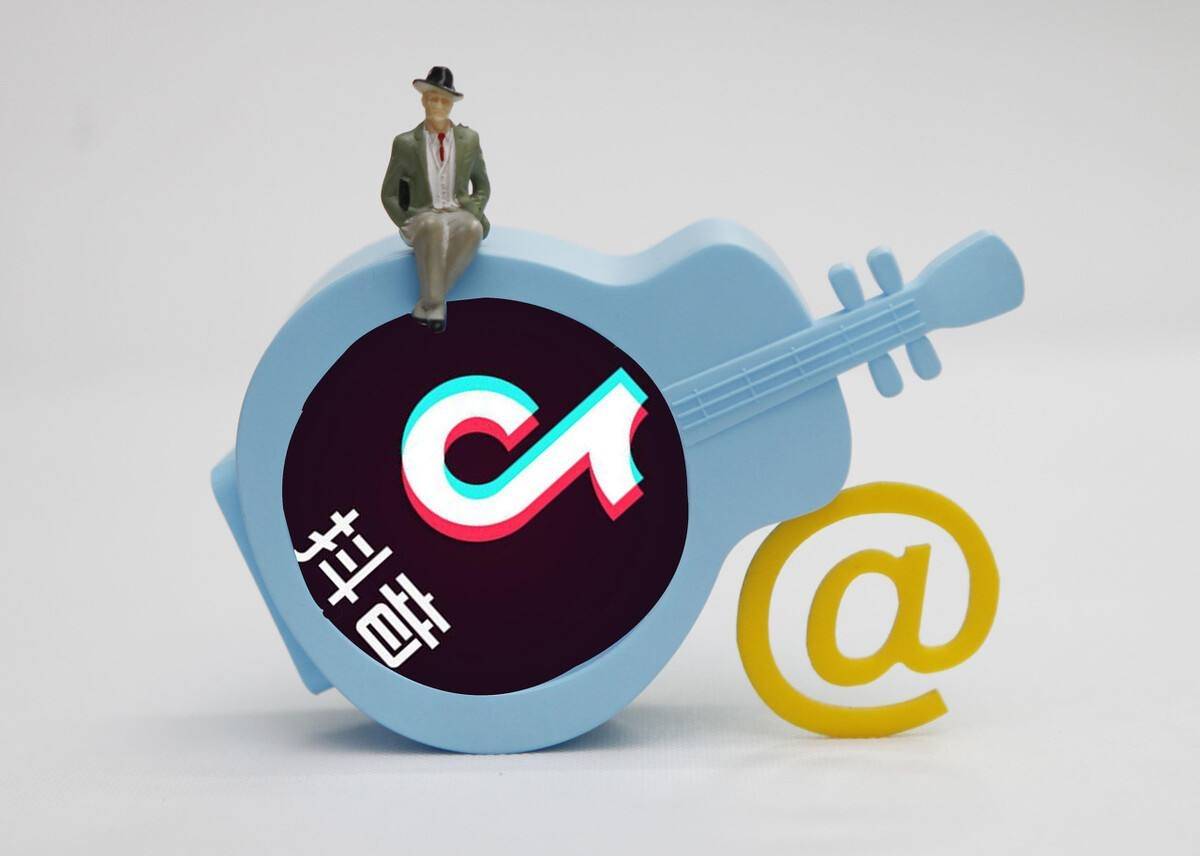 抖音上如何看直播_抖音直播看上传还是下载_抖音直播看上去很模糊