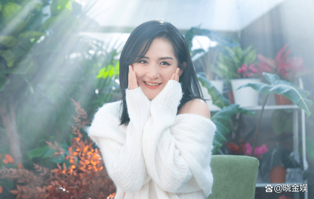 首同框,欲效仿母亲当年做法回归家庭全心培养孩子_妈妈_罗正英_母女