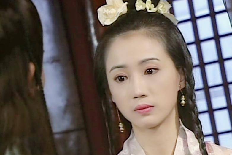 又是出家,又是年龄,又是身体,就算被大家称为梅艳芳二代,苏翠玉的演艺