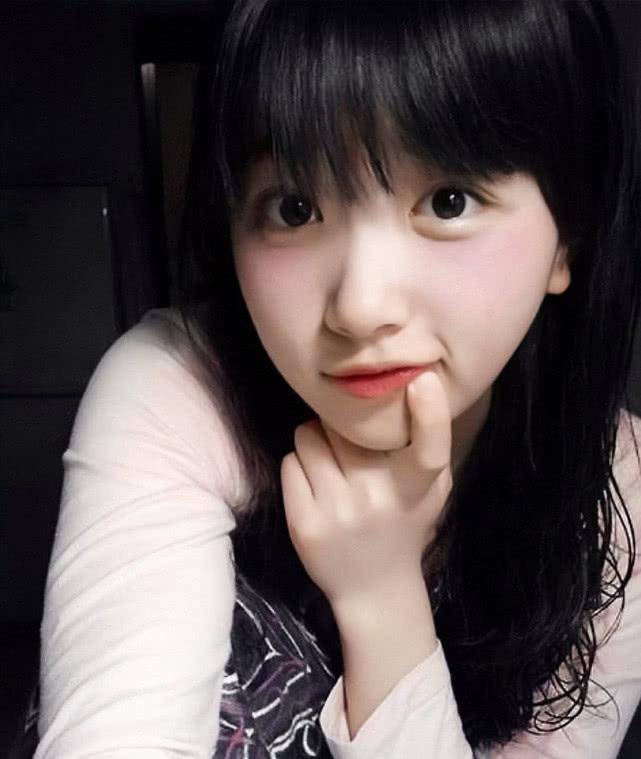 原创孔雪儿自曝以前是清纯校花本来还不信看到旧照这颜值我可了