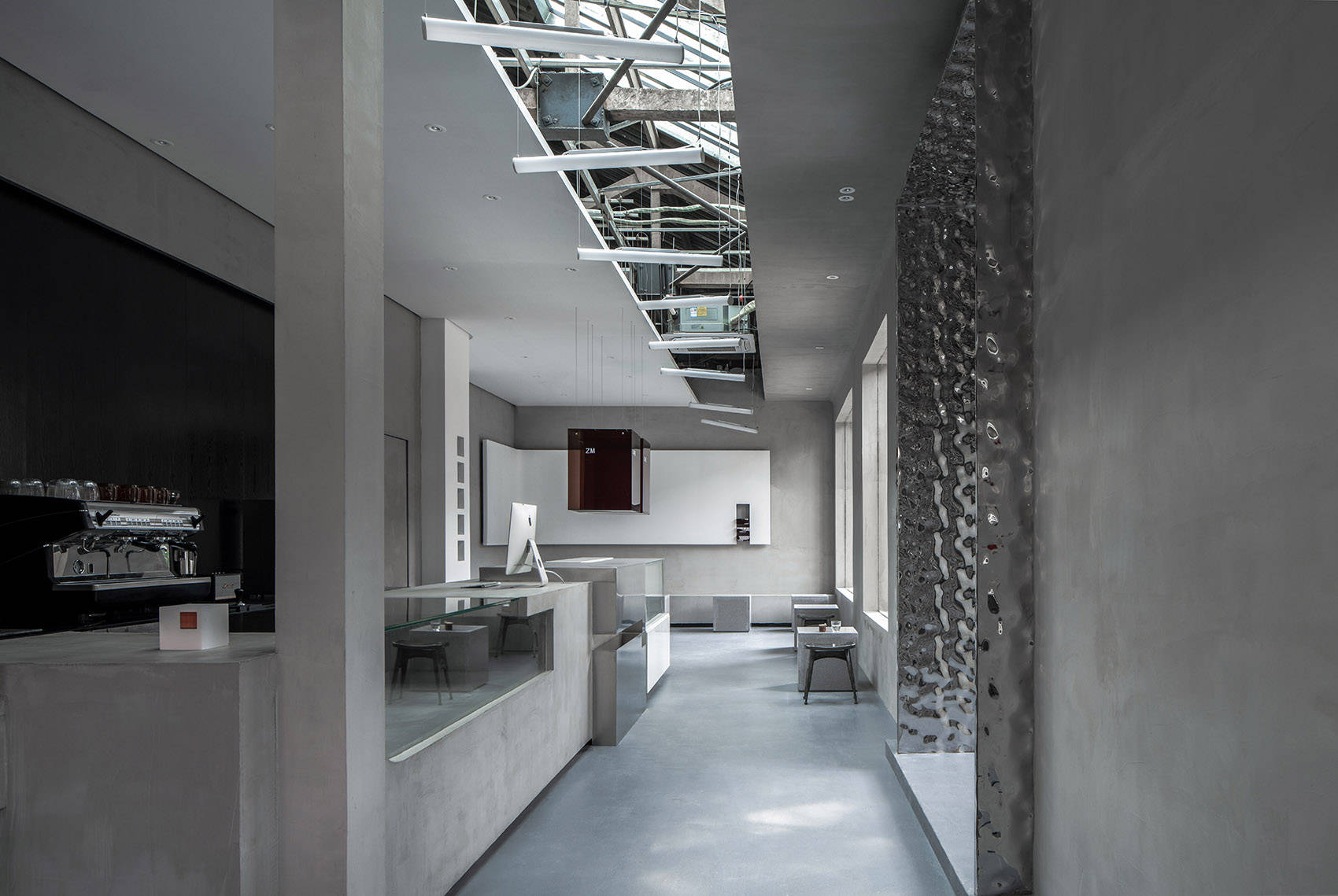 江苏淮安·“芷麦”甜品咖啡店 / SIM