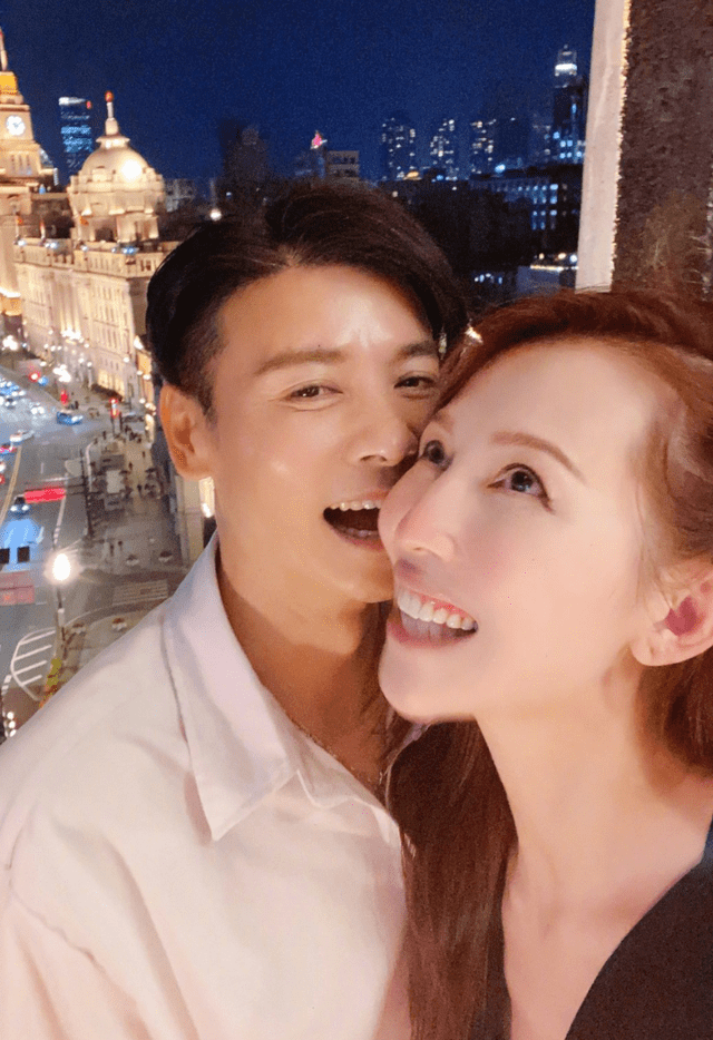 李雅男蒋菲菲与其守着病态的婚姻互相折磨不如一别两宽