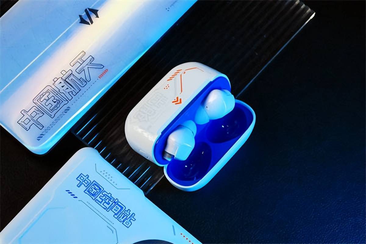 音质降噪都交出了不错的答卷黑鲨tws蓝牙耳机降噪版堪称耳机最新选