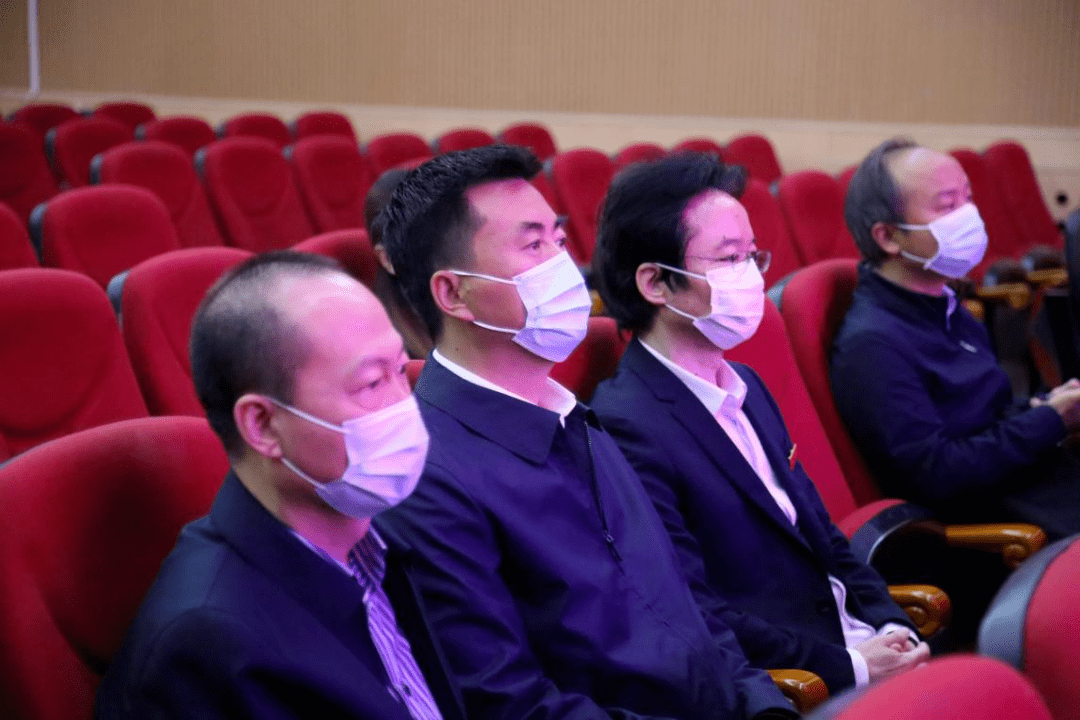 陕西省文化和旅游厅副厅长杜金根一行到陕西艺术职业学院调研