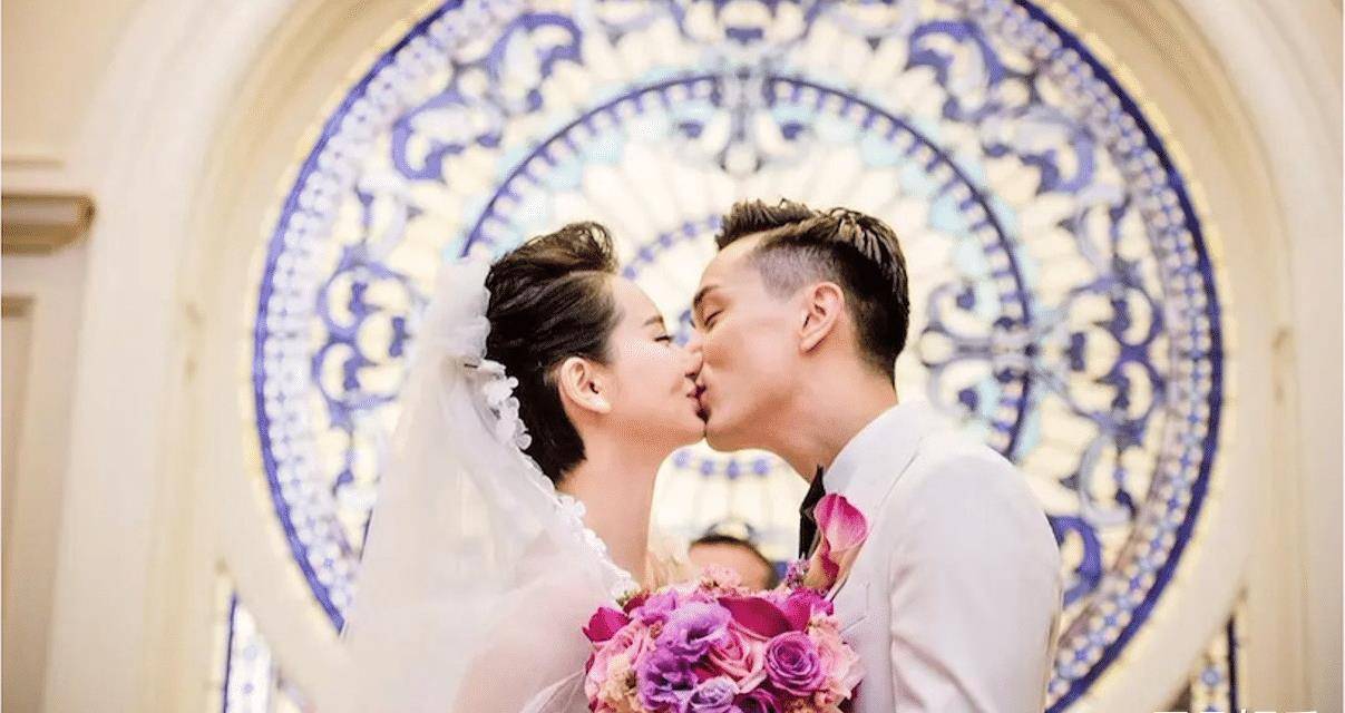 原创戚薇李承铉婚礼照片曝光韩式西式双造型非常的惊艳