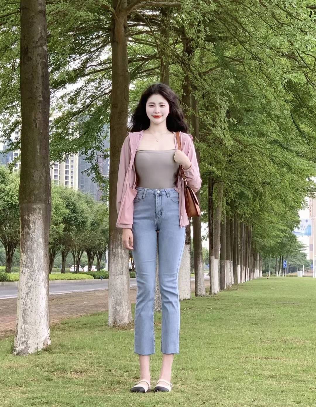 原创微胖的女生穿什么衣服好看微胖女生夏天显瘦穿搭