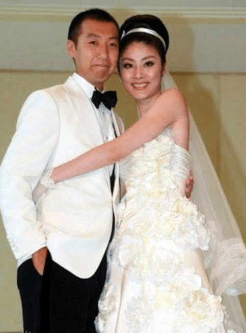 圈的隐形名媛,被百亿富豪追了16年,坐月子花400万_陈慧琳_老公_刘建浩