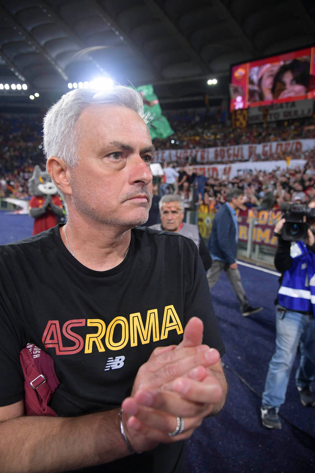 原创穆里尼奥罗马进球效率太低了拿到欧协杯冠军是罗马球迷应得的