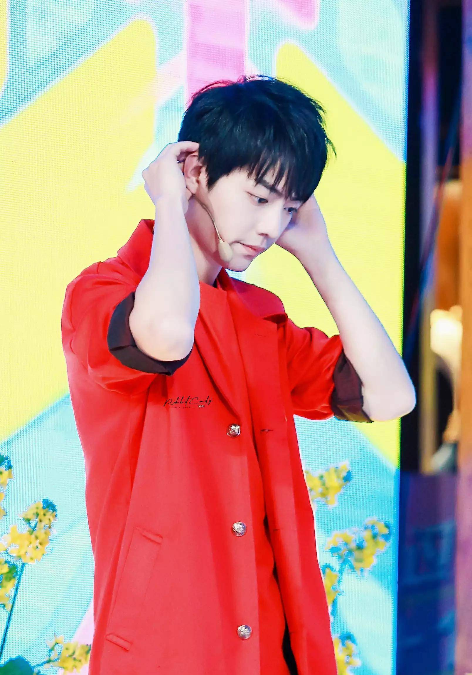 原创考古肖战只上过两次天天向上记录上下班和录制正片存档