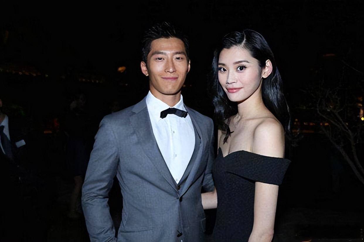 后来窦骁便交往上了赌王三太女儿何超莲,如今窦骁离"嫁入"豪门,就差一