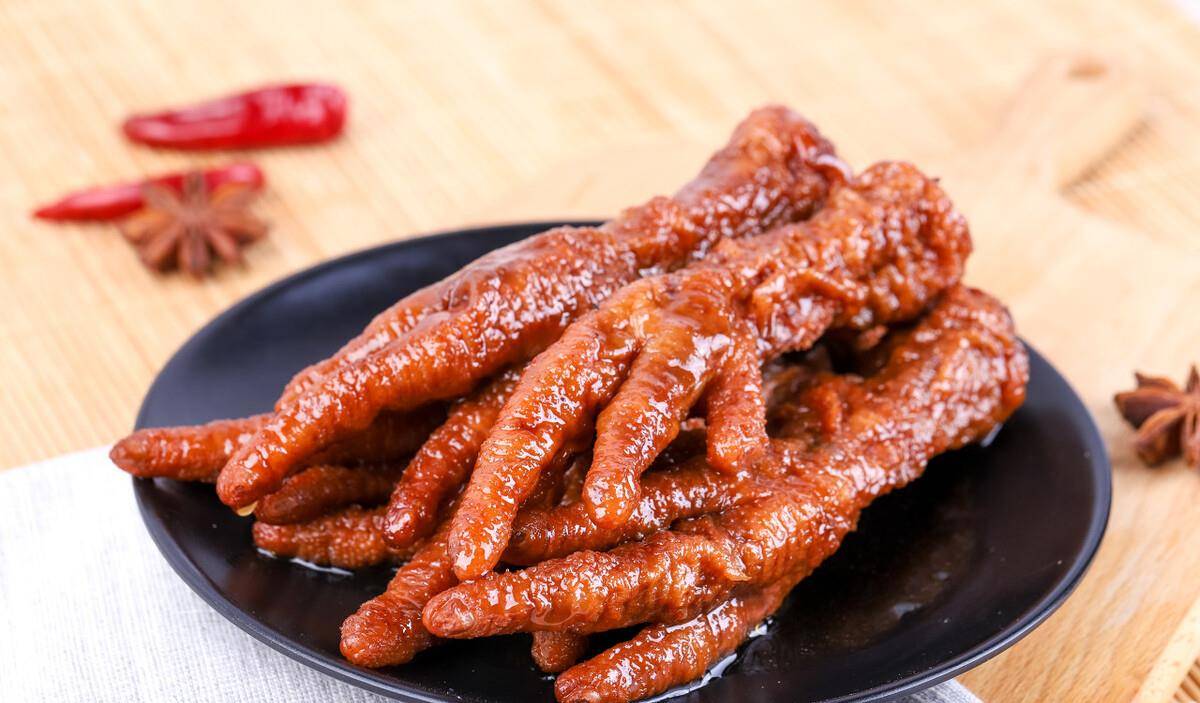 广东阿姨教你秘制虎皮鸡爪,一看就会,做法超简单,软嫩脱骨