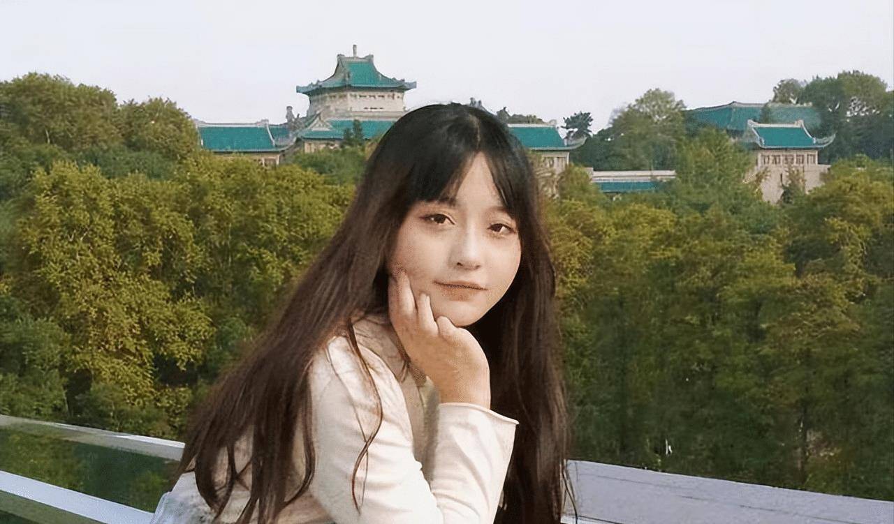 原创电竞美女学霸姚懿玲被保送直博中科院00后女孩的开挂人生