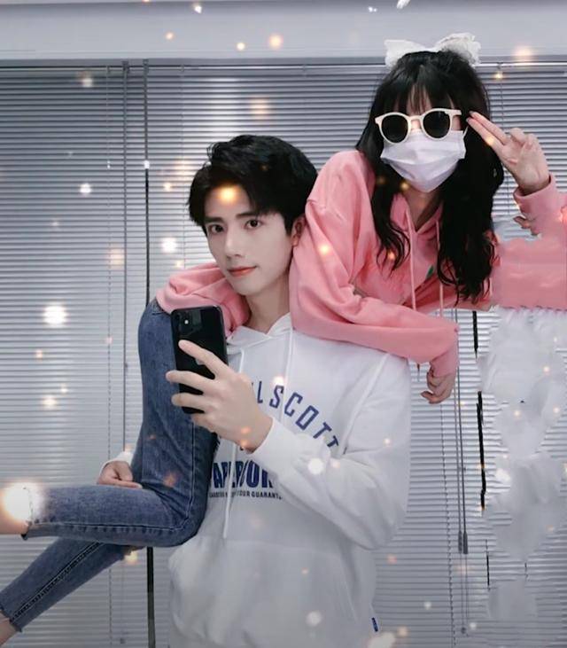 原创网红林晚晚为什么从不露脸当看清她的正面照后粉丝们明白了