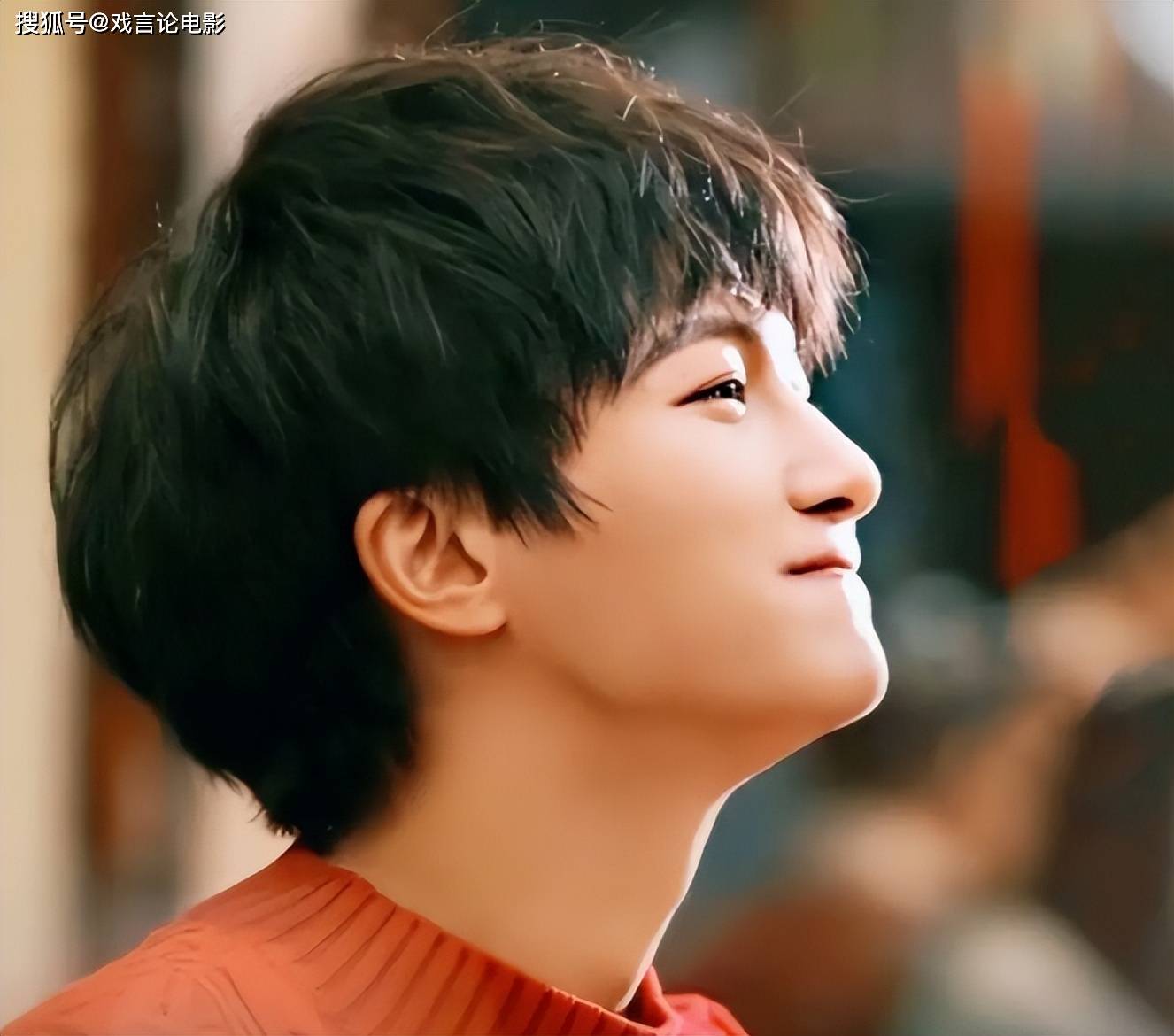 乐坛天花板,周深献唱传家主题曲,绝美吟唱无字歌,获双榜第一_歌迷_see