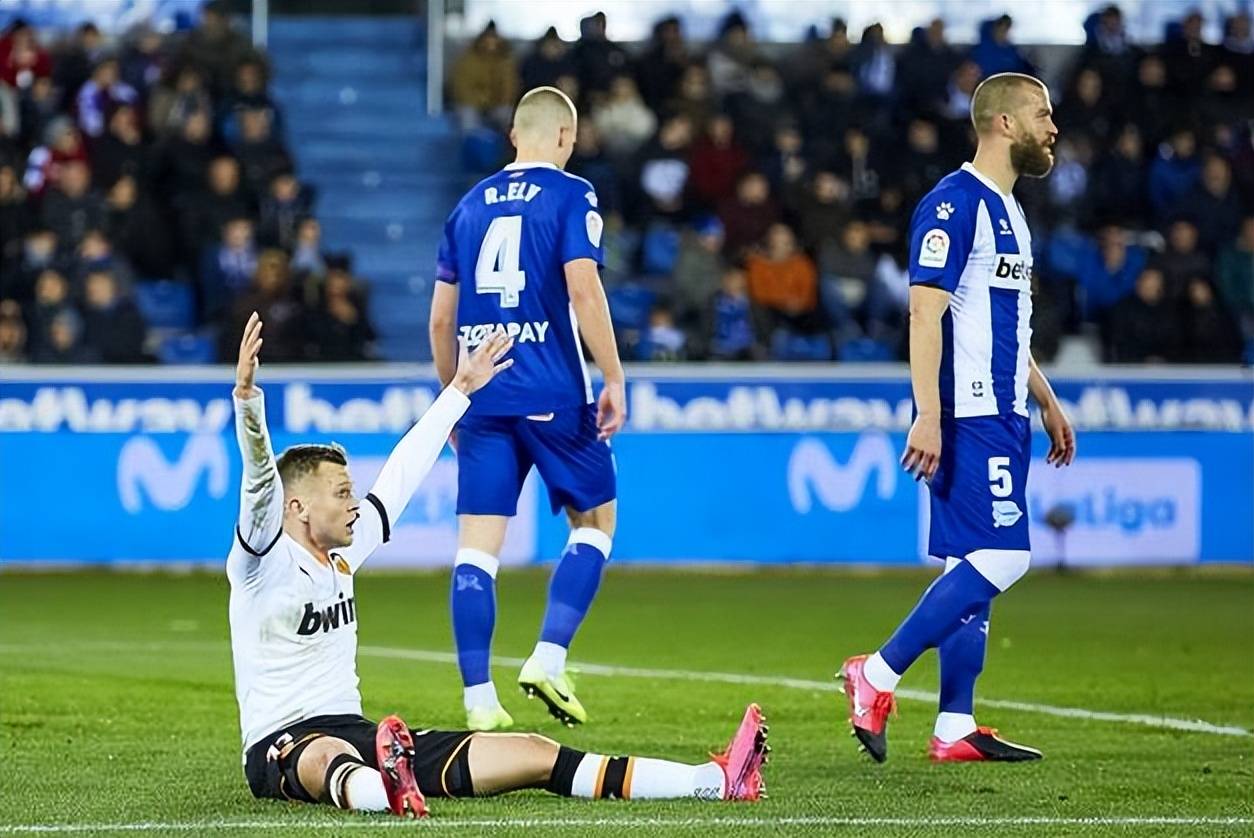 前瞻南特vs圣埃蒂安巴黎圣日耳曼vs梅斯瓦伦西亚vs塞尔塔