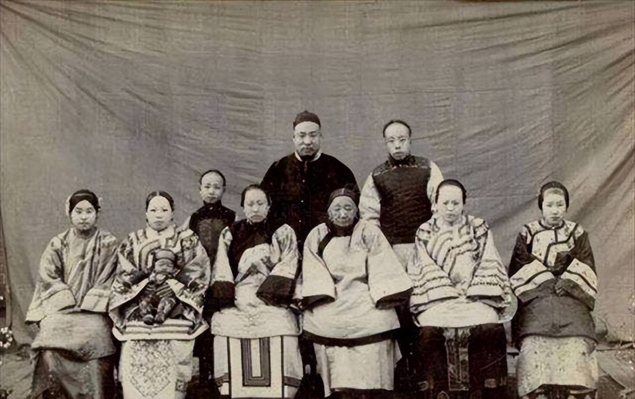 因母亲是妾,出殡不能走正门,儿子的做法让你意想不到_谭延闿_谭钟麟