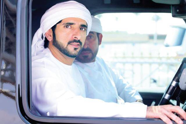 迪拜太子妃真容曝光,号称"中东第一美人",摘下面纱时好惊艳_谢克哈