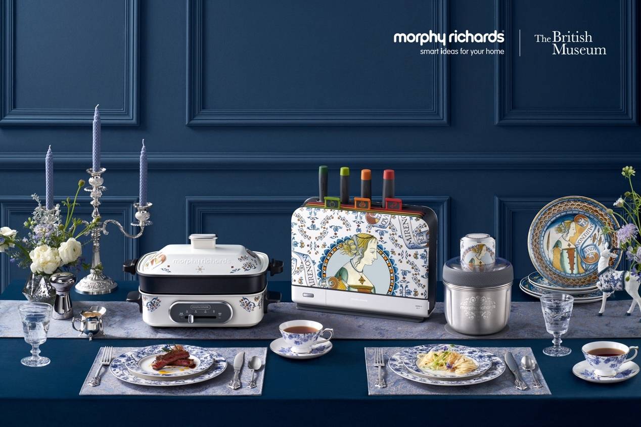 以独特英伦设计美学著称,始终与年轻人同频的英国摩飞,为进一步提升"