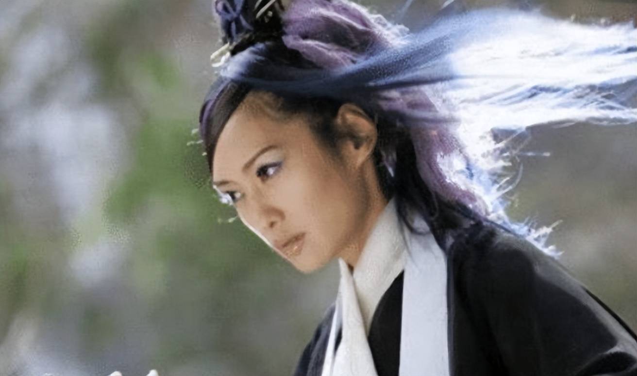 如今52岁的她韵味十足,羡慕了小寻说娱乐·今天 16:02曝陈萌主动求婚