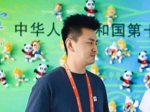 满满乡情浓浓爱,用地地道道陕西话为家乡旅游事业打call_联播_宝晓峰